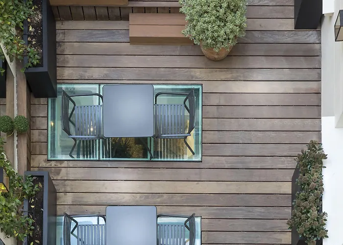 ホテル エリゼ セラミック パリ