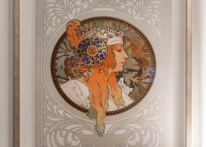 Hotel Elysees Ceramic 3*