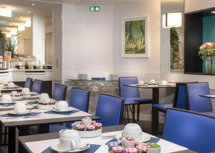 Hotel Elysees Ceramic 3*