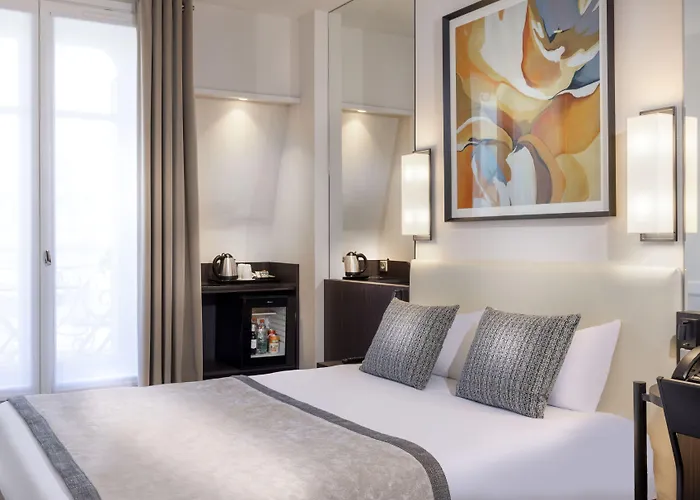 Hotel Elysées Ceramic París