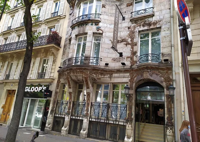 Hotel Elysees Ceramic